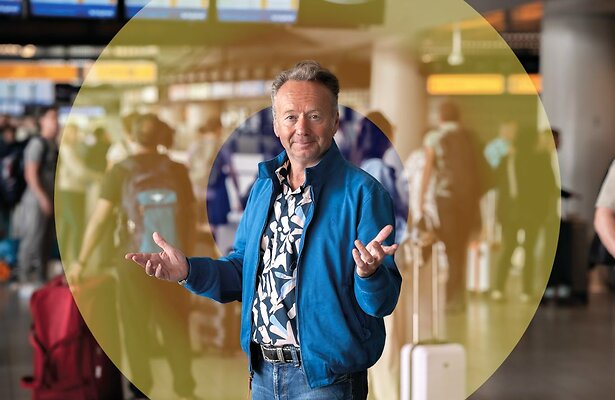 Joris Linssen voor Hello Goodbye