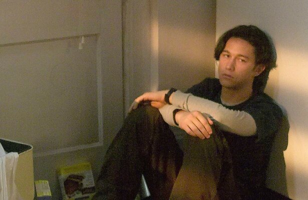 Joseph Gordon-Levitt als Chris Pratt in The Lookout