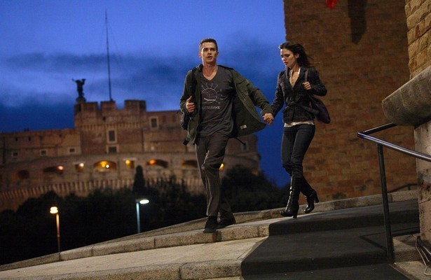 Hayden Christensen en Rachel Bilson in Jumper