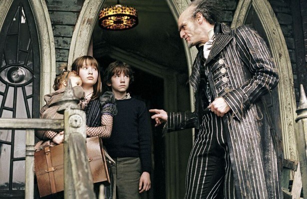 Jim Carrey, Emily Browning en Liam Aiken in Lemony Snicket's A Series of Unfortunate Events