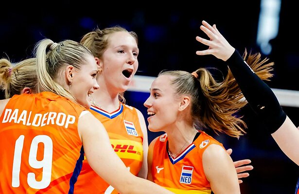 Nika Daalderop, Britte Stuut en Sarah van Aalen