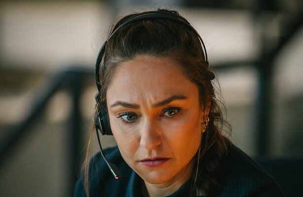 Melody Klaver in NOOD