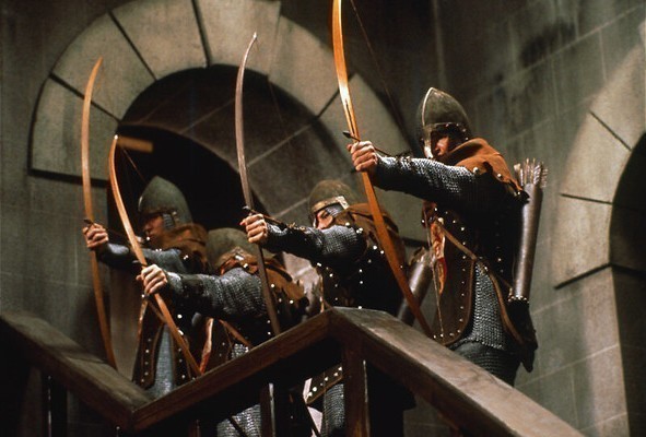 Cary Elwes steelt van de rijken