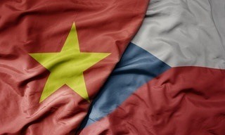 Re: Prags vietnamesische Community startet durch