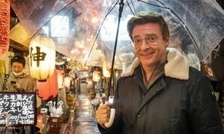 Rhys Darby in Japan