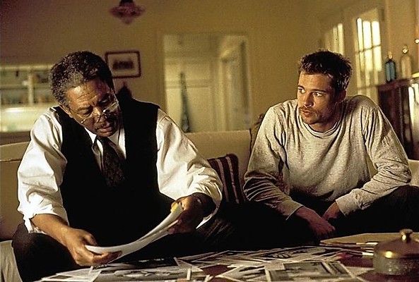 Morgan Freeman en Brad Pitt lossen moorden op