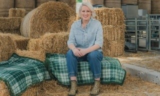 Signed: Farm 999