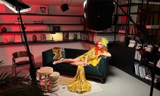 Sous les paillettes la rage : une histoire du Drag