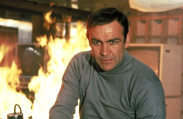 Sean Connery als James Bond in You Only Live Twice