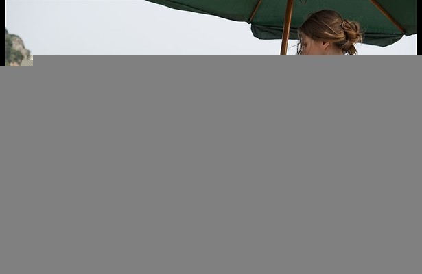 Pierce Brosnan doet er nog eentje