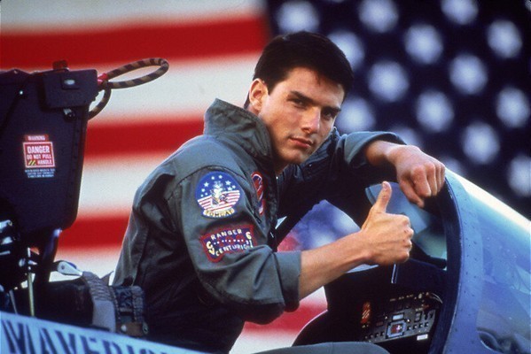 Stuntvliegen met Tom Cruise