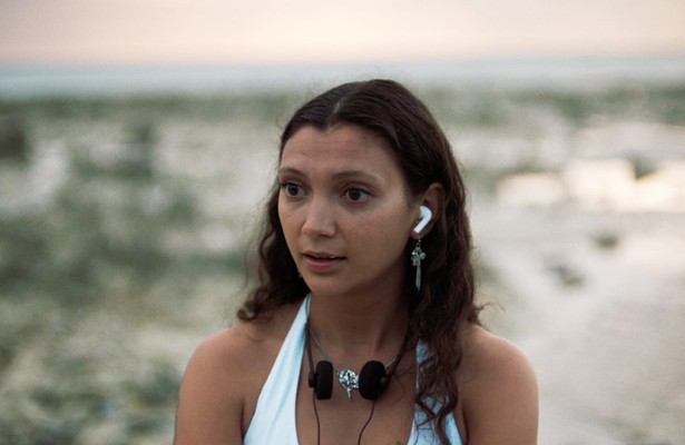 Tara Hetharia in Telefilm: Met Oprechte Deelneming