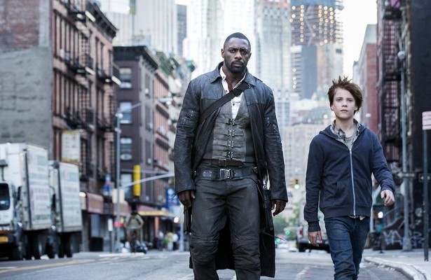 Idris Elba en Tom Taylor in The Dark Tower