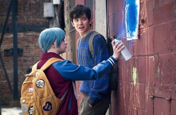 Asa Butterfield en Maisie Williams in Then Came You