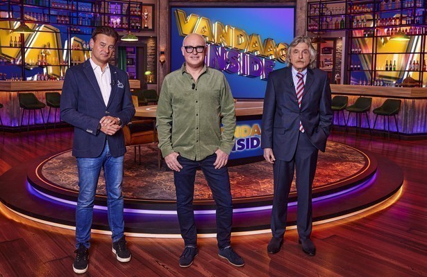 Wilfred Genee, René van der Gijp en Johan Derksen