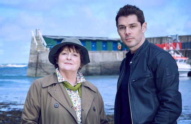 Brenda Blethyn en Kenny Doughty in Vera