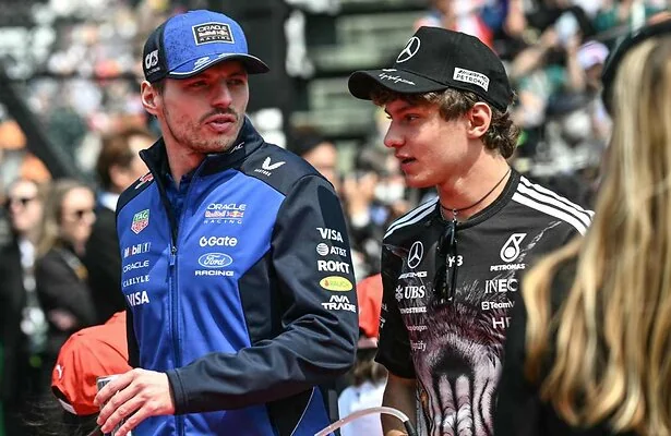 Max Verstappen en Kimi Antonelli