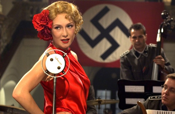 Carice van Houten in Zwartboek