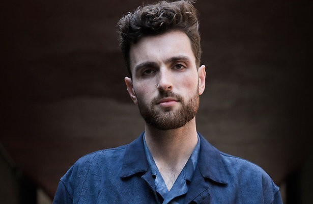 Duncan Laurence kondigt nieuwe single aan