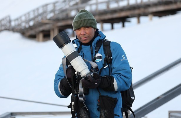 Humberto Tan voor Gelukkig Hebben We de Foto's Nog!