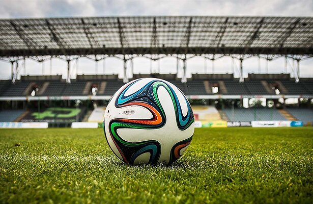 Hoe speelschema’s in het voetbal kijkgedrag en prestaties beïnvloeden