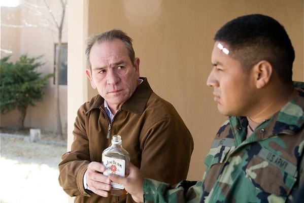 Tommy Lee Jones zoekt zijn zoon