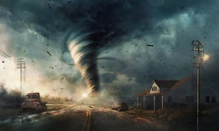 In the eye of the storm: Chasers
