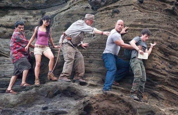 Luis Guzmán, Vanessa Hudgens, Michael Caine, Dwayne Johnson en Josh Hutcherson