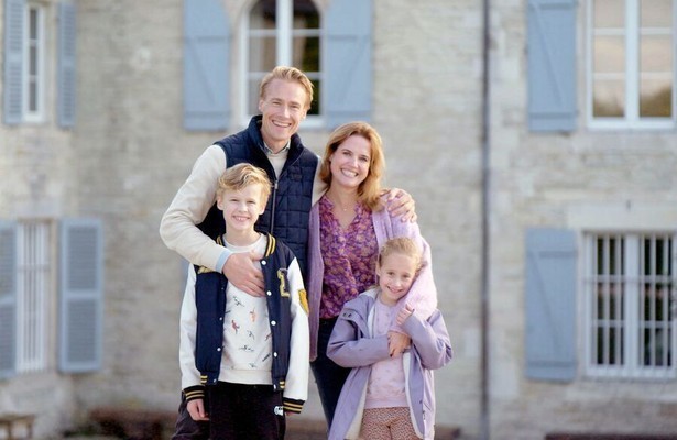 Raymond, Susanne en hun kinderen voor Kasteel Gekocht, Wat Nu?