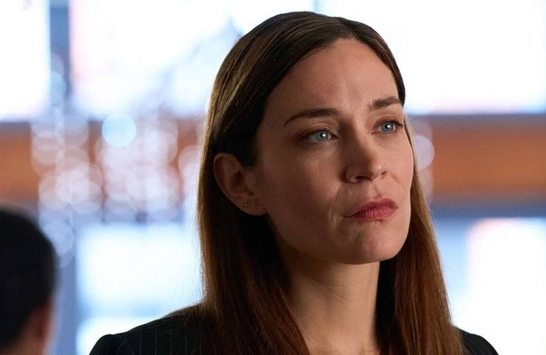 Kathleen Munroe als Frankie Bateman in Law & Order Toronto: Criminal Intent