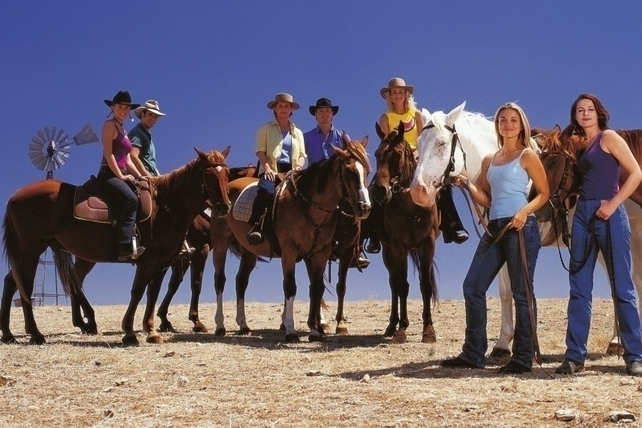 McLeod's Daughters
