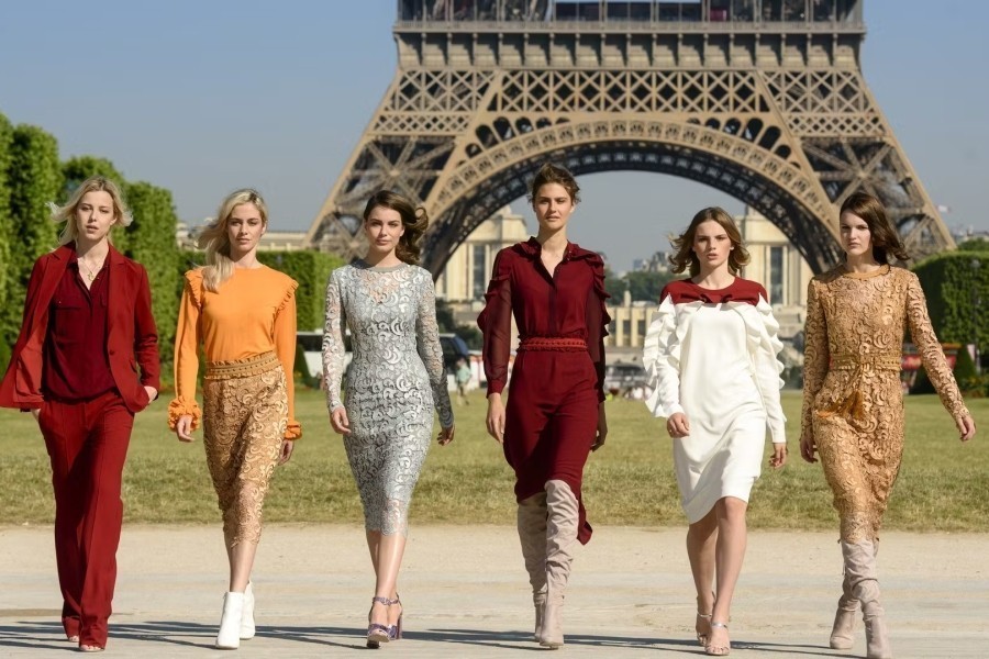 Models in Paris: Het Echte Leven