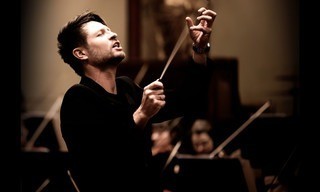 Orchestre Philharmonique de Varsovie, Krzysztof Urba?ski : Mozart, Górecki
