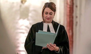 Rebecca Assif: Pastorin mit schwerer Vergangenheit