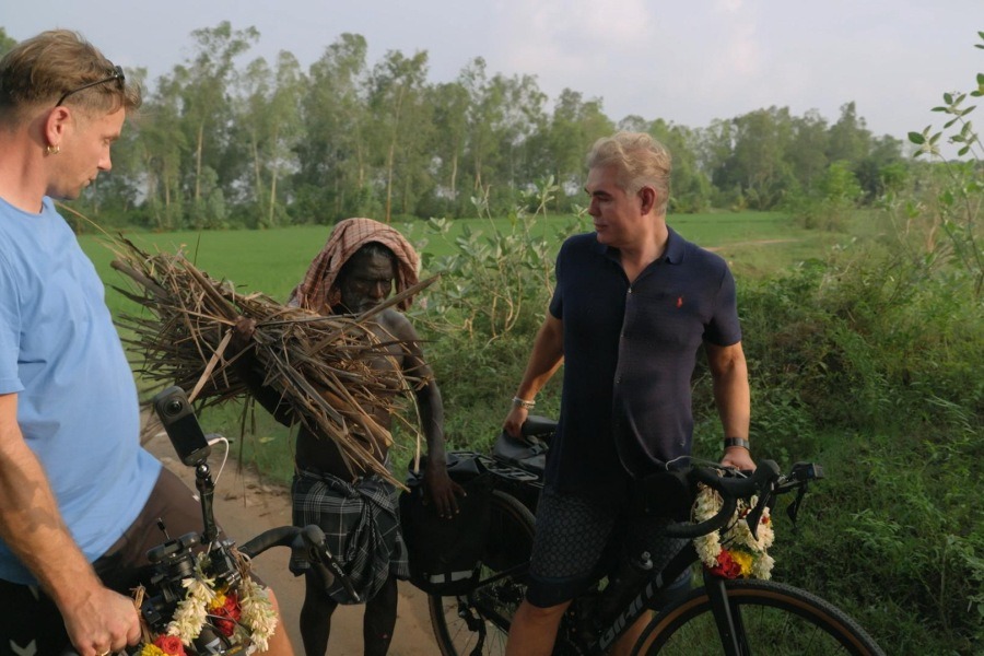 The Bicycle Race
