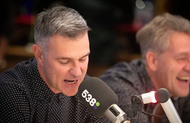 Viggo Waas op de voorgrond en Peter Heerschop op de achtergrond.