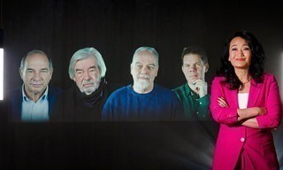 Mischa en de mannen die het beter weten