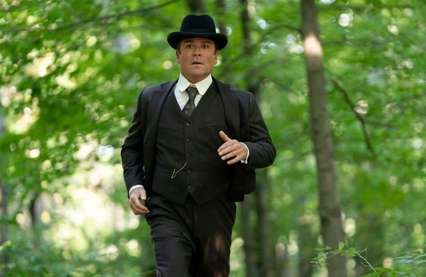 Yannick Bisson in Murdoch Mysteries