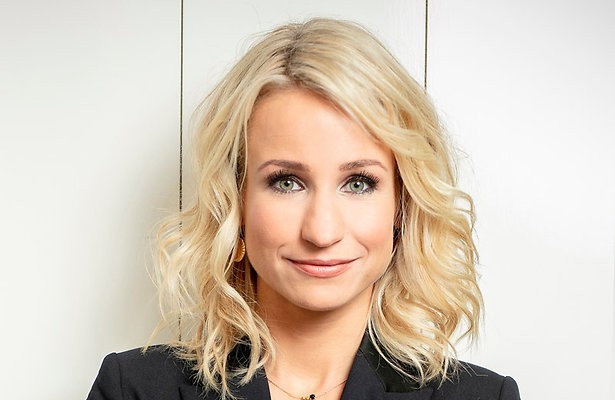 Dionne Stax