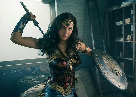 Gal Gadot tegen de oorlogsgod