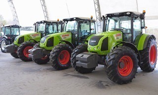 Warenhaus für Landwirte - Von der Schraube bis zum Trecker