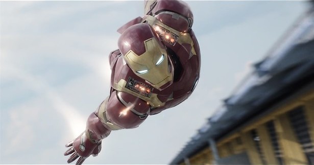 Captain America: Civil War - Chris Evans heeft ruzie met Robert Downey Jr.