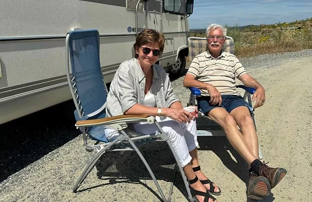 Martine van Os met Berend in We Zijn Er Bijna!