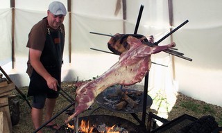 Asado - Feuer Fleisch und Natur. Archaisch Grillen im Mühlviertel