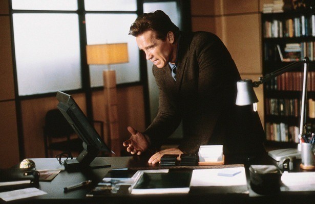 Arnold Schwarzenegger in The 6th Day