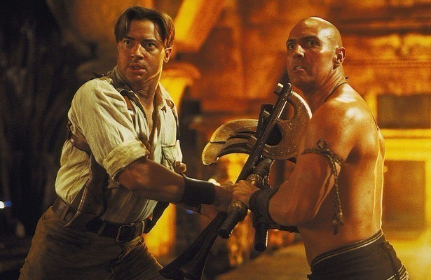 Brendan Fraser en Arnold Vosloo in The Mummy Returns