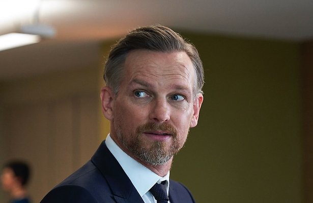 Barry Atsma