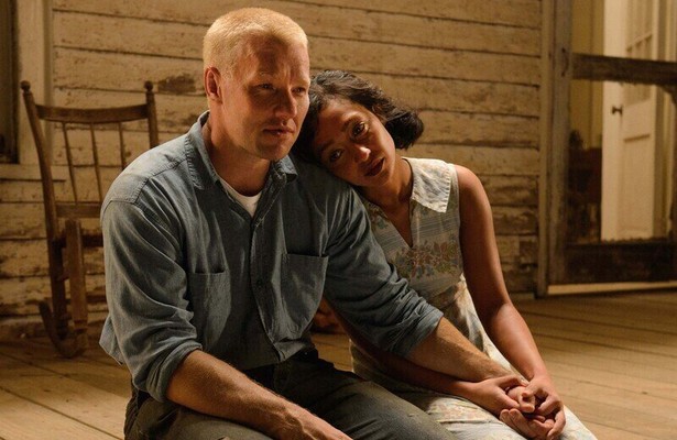 Joel Edgerton houdt van zijn vrouw