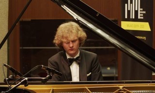 PIAM - Semi-final: Franck, Ravel and Prokofiev