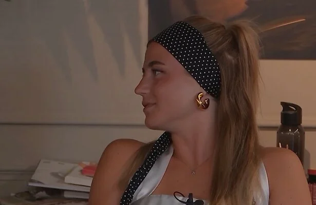 Anouk in De Bondgenoten